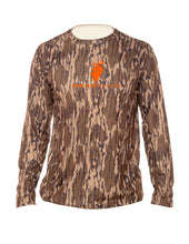 Load image into Gallery viewer, Mossy Oak Bottomland Performance Long Sleeve UV Resistant Shirt